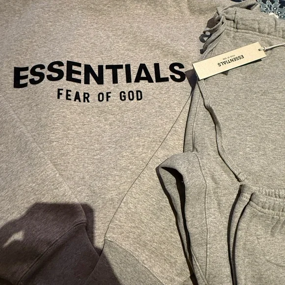🔥🔥🔥 Essential Fear of God Dark Oatmeal Combo Set (XS) - Picture 11 of 11